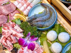 -明洞阿姨·韩式酱蟹烤肉·创意料理(三元桥店)