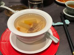 雪莲果鲜人参炖土鸡-景忆川·川粤菜