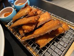 干炸带鱼-老头儿真传-老头儿油爆虾·1987杭州烟火味(湖滨银泰in77D区店)