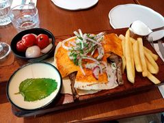 -ELI FALAFEL Lebanese&Mediterranean黎巴嫩美食(富城路店)