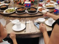 -迎喜海鲜酒楼(鹏森·海纳中心店)