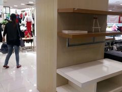 -银泰百货(舟山临城店)