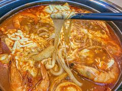 -三清洞摩西韩式年糕火锅(威高广场店)