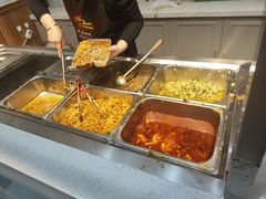 -晓宇盒饭(民安街店)