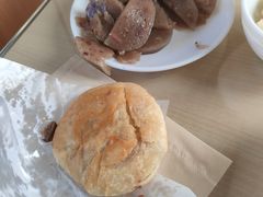 -闫家驴肉老店(华电一校店)