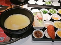 -妈妈故事米线(市府恒隆店)