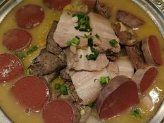 东北杀猪菜-金手勺东北菜馆(大屯北路店)
