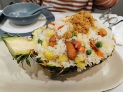 菠萝炒饭-鹿港小镇(黄金店)