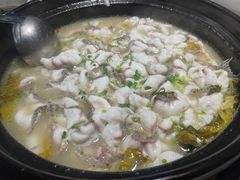 -周渝食惦酸菜鱼(青浦店)