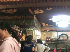 -嘎咓讓咘藏餐厅(团结新村店)