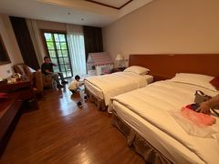 -湖泉半山温泉(湖泉生态园)