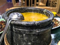 -三锅莊·牦牛肉火锅·香格里拉特色藏餐宴请餐厅(菱角塘路店)