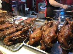 -王浩儿纪六孃甜皮鸭(东大街店)