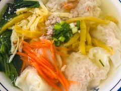 -长人馄饨铺(解放街店)
