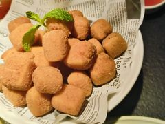 -蝴蝶里·粤菜·点心(滨江龙湖店)