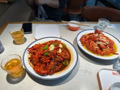 -杨氏青龙虾·吃蟹季(金盛路总店)