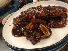 -松沪名灶·豆浆鱼头·新上海菜(飞航吾悦广场店)