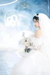-Lady  Jane高端婚纱礼服馆