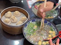 -冯鑫记南京鸭血粉丝汤(来燕路店)