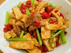 -独一佳老胡湘菜馆(高新店)