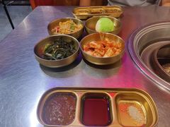 -釜山火炉·海鲜烤肉(紫藤路店)
