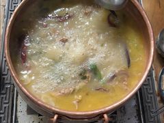 -三锅莊·牦牛肉火锅·香格里拉特色藏餐宴请餐厅(昆明创始店)