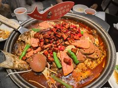 -辣尚瘾·烤鱼·新川菜(牡丹园直营店)