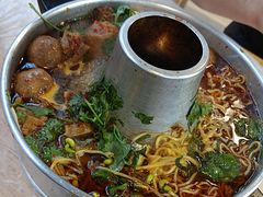 -郑记•不夜城烧烤•龙虾•虾蟹(黄鹤楼店)