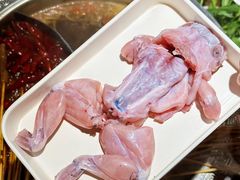 -钢管厂五区小郡肝串串香火锅(人民广场店)