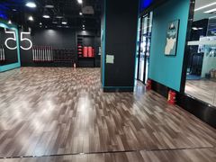 -威仕顿健身游泳(御锦城店)
