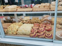 -焙丽拾光(麦凯乐直营店)