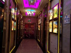 -卡迈隆主题量贩式KTV(中百大厦店)