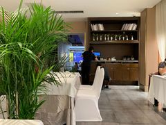 -淮扬厨子(黑金冠金水区省体育场店)