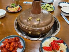 -岳记兴隆·青城腊排铜火锅(融创店)