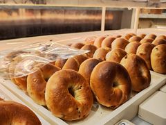 -HOT CRUSH趁热集合·现烤面包(环球港店)