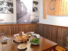 -岳记兴隆·青城腊排铜火锅(融创店)