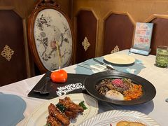 -秘密旅行Bonjour(黑金冠 江南西店)