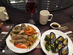 -四海一家自助餐(益田假日广场店)