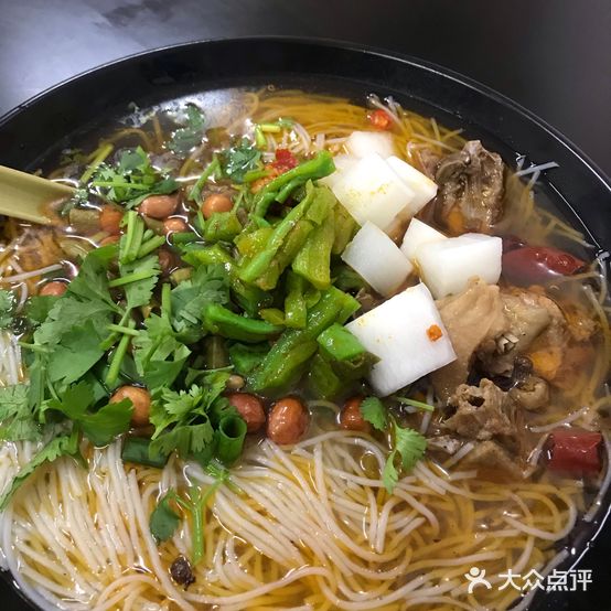小辣椒四川辣鸡粉店(民享西四路店)