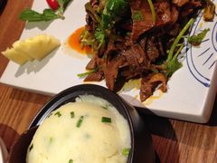 -云海肴·汽锅鸡·云南菜(天山百盛优客店)