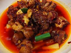 -野山舂·贵州现舂酸汤牛肉(鸿通城店)