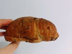 核桃红豆盐面包-都恩客(高岛屋百货店)