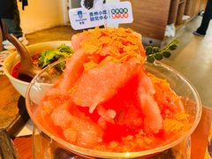 -包整·丝娃娃(一览甲秀楼风景店)