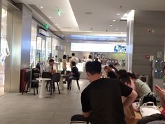 -喜茶(杭州滨江宝龙店)