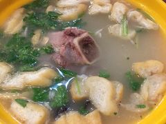 -小杨生煎(金山百联购物中心3楼店)
