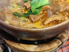 -沙胆彪炭炉牛杂煲(成都玉林店)