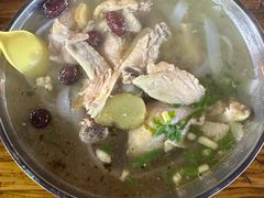-燕子煨汤(山海关路店)