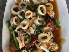 -四川小胡子海鲜(丁村万人海鲜广场店)