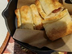 -必胜客(新中纬店)