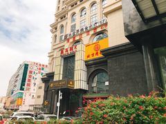 -皇马纯KTV·量贩·聚会(民治店)